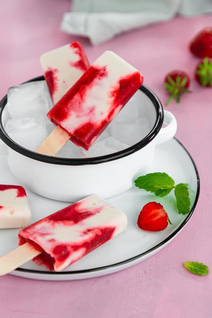 benco Erdbeer Popsicle